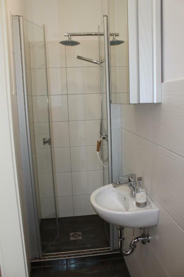 Ferienwohnung Hecht Leipzig Exteriör bild